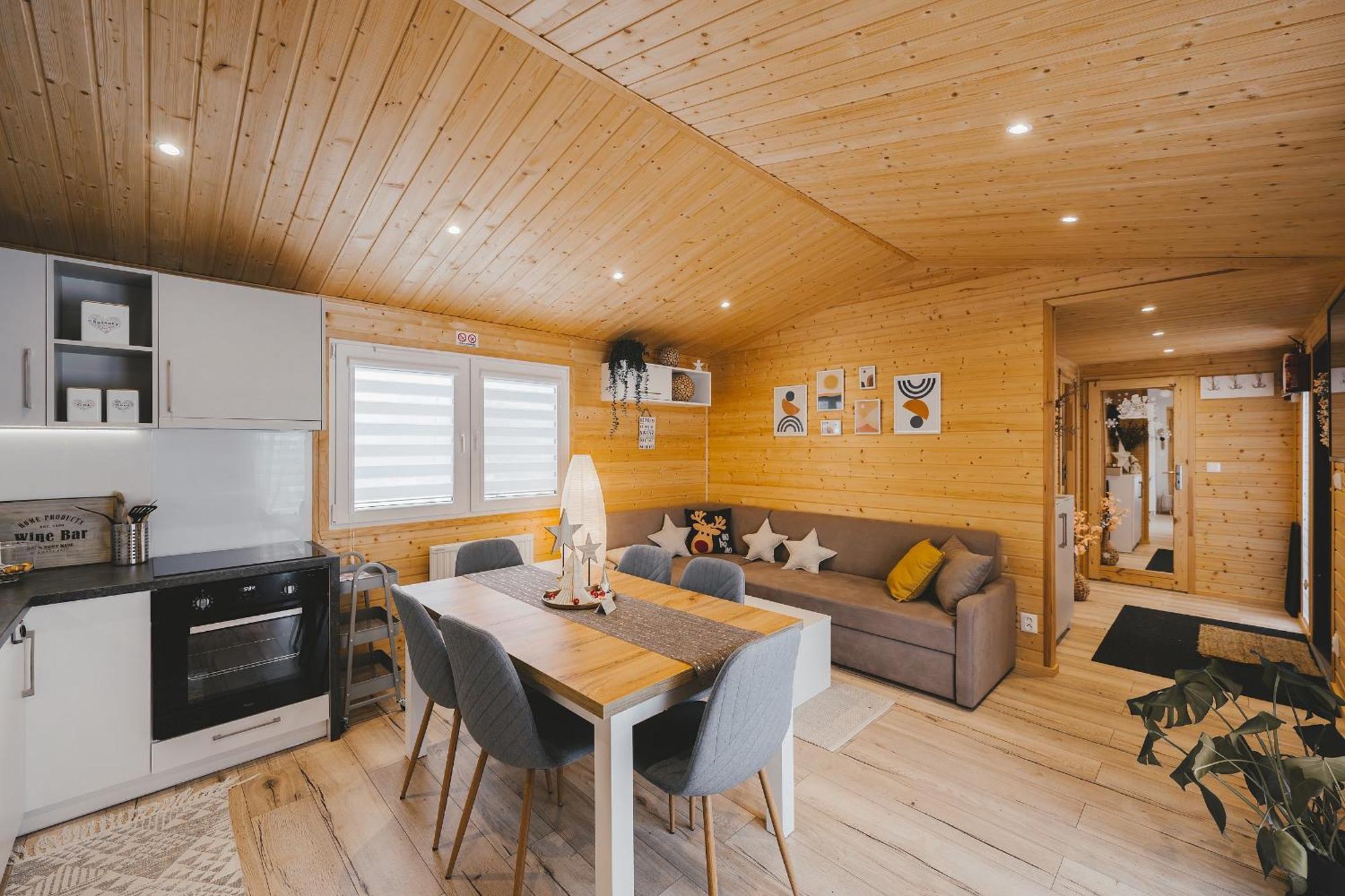 Apartman Andrea Červená Voda エクステリア 写真